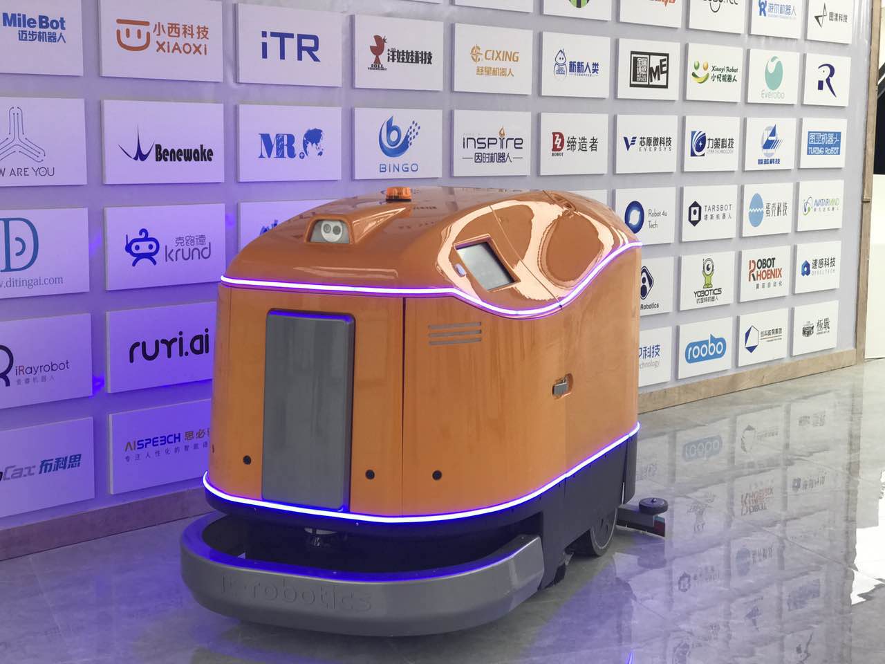 iScrubbot300